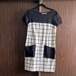 New York & Company Black and White Sheath Mini Dress
